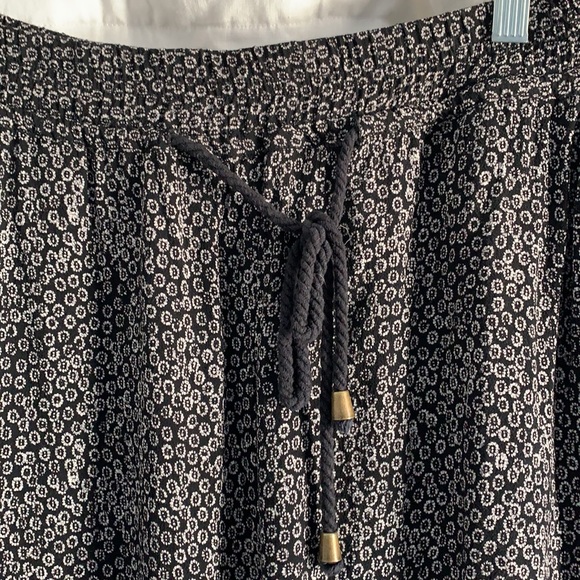 Anthropologie pants - Picture 2 of 5